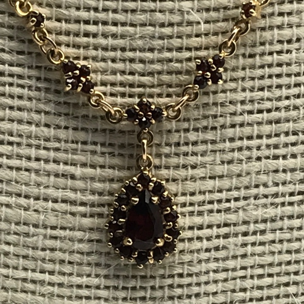 Bohemian Style Garnet Necklace